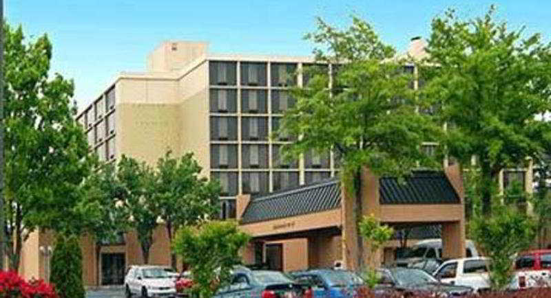 Ramada Plaza By Wyndham Atlanta Airport Hotel College Park Luaran gambar