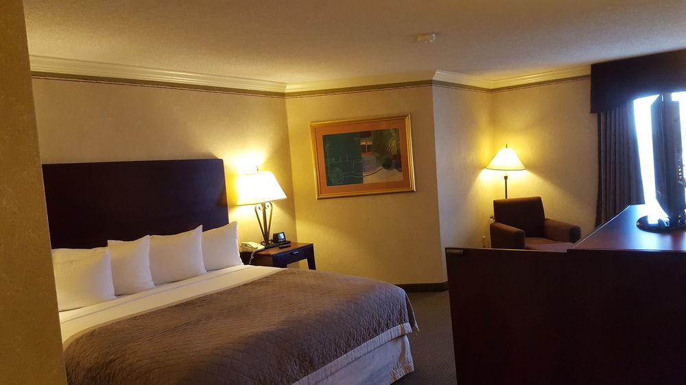 Ramada Plaza By Wyndham Atlanta Airport Hotel College Park Luaran gambar