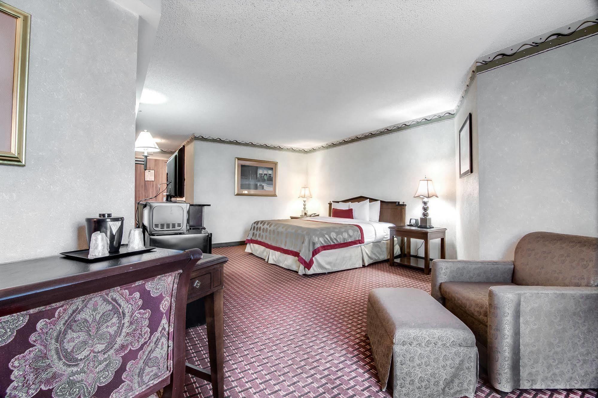 Ramada Plaza By Wyndham Atlanta Airport Hotel College Park Luaran gambar