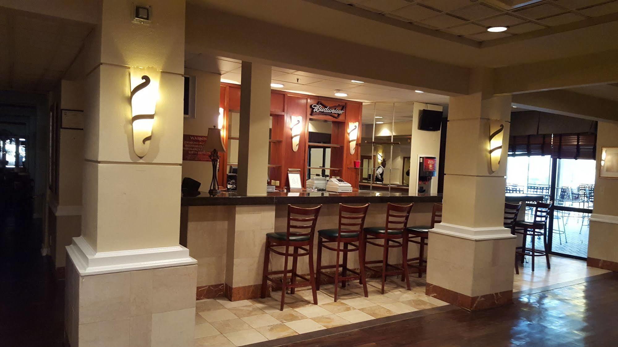 Ramada Plaza By Wyndham Atlanta Airport Hotel College Park Luaran gambar