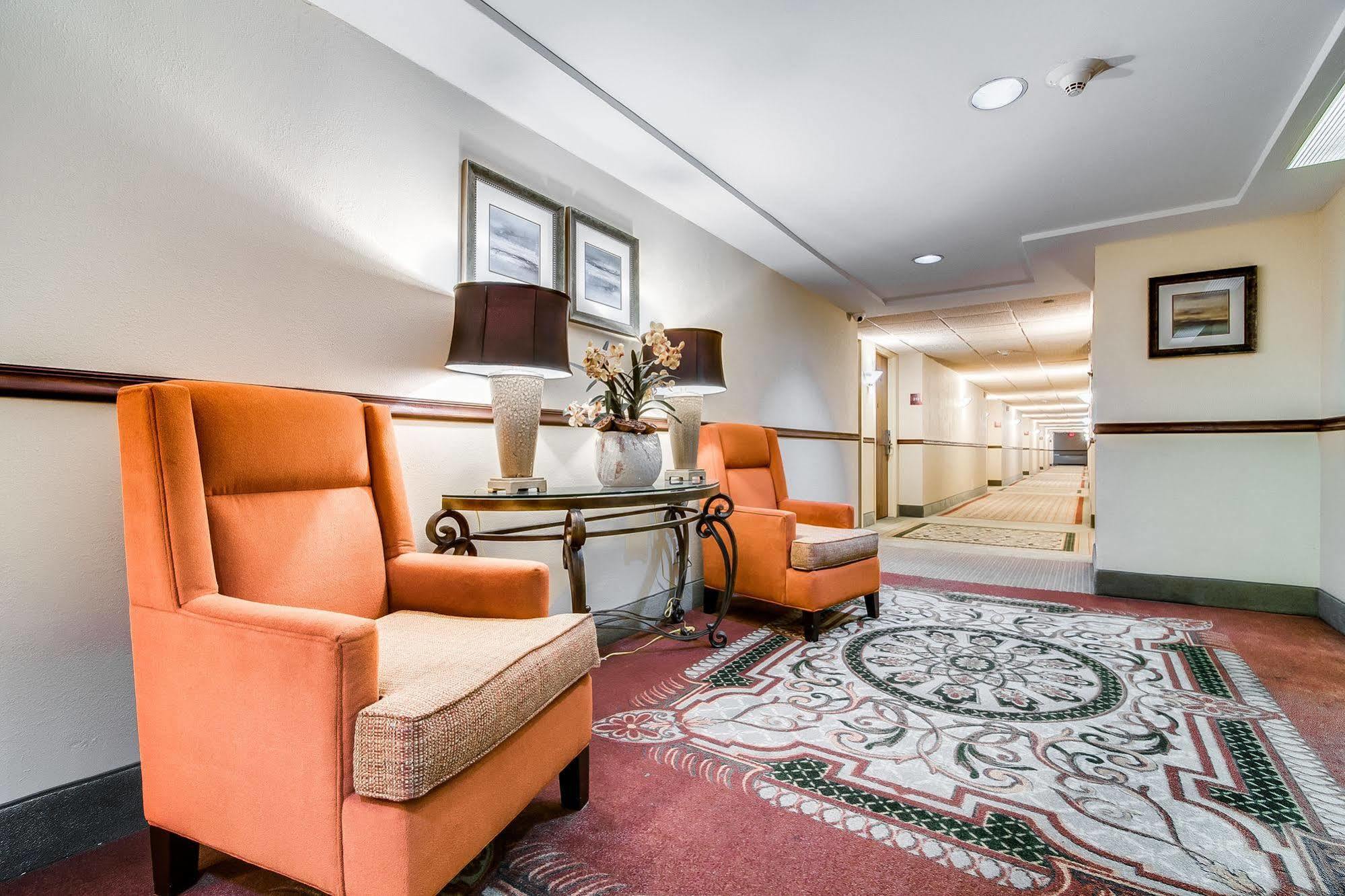 Ramada Plaza By Wyndham Atlanta Airport Hotel College Park Luaran gambar
